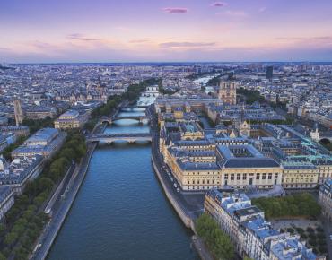 Hotel near Seine River